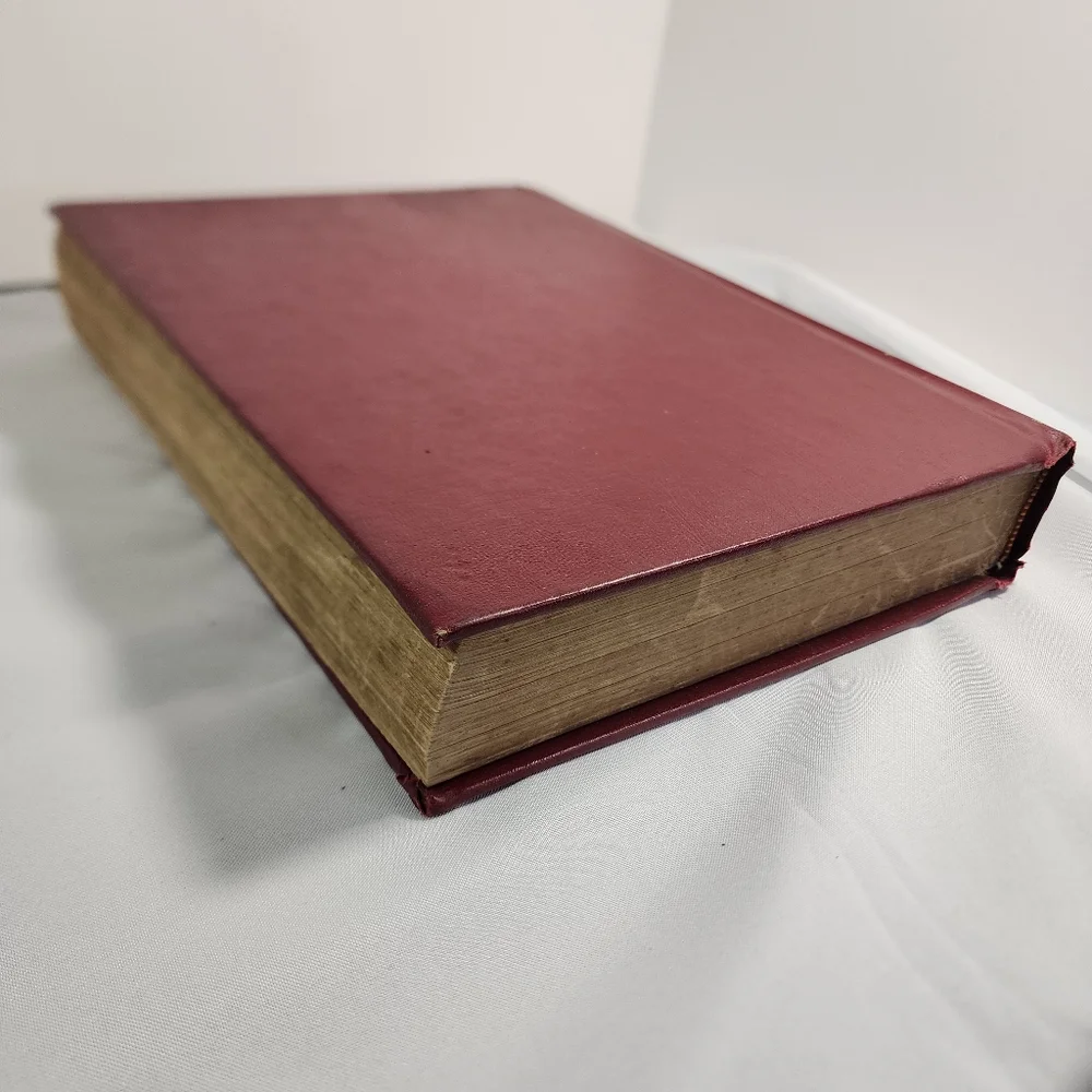 Vintage 1978 Holy Bible Family Life Edition Full Color Sections